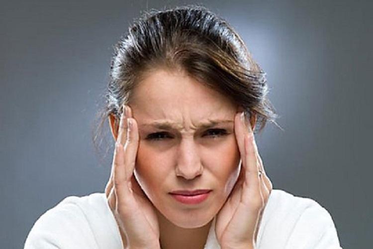 کرونا سردردهای میگرنی را افزایش می دهد؟