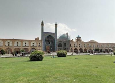 میدان امام اصفهان میزبان برگزاری طرح طبیب وطن بر بالین میراث کهن در راستای گردشگری سلامت