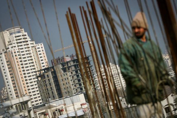 10هزار واحد مسکونی قرارگاه مسکن کلنگ زنی شد ، قرارداد ساخت 220 هزار واحد مسکن در تهران